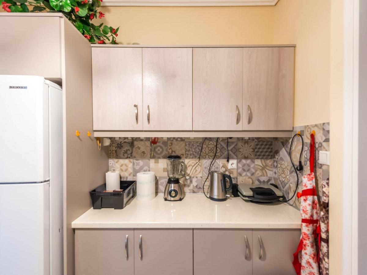 Flisvos Elite Seafront Luxury Apartment Афины Экстерьер фото