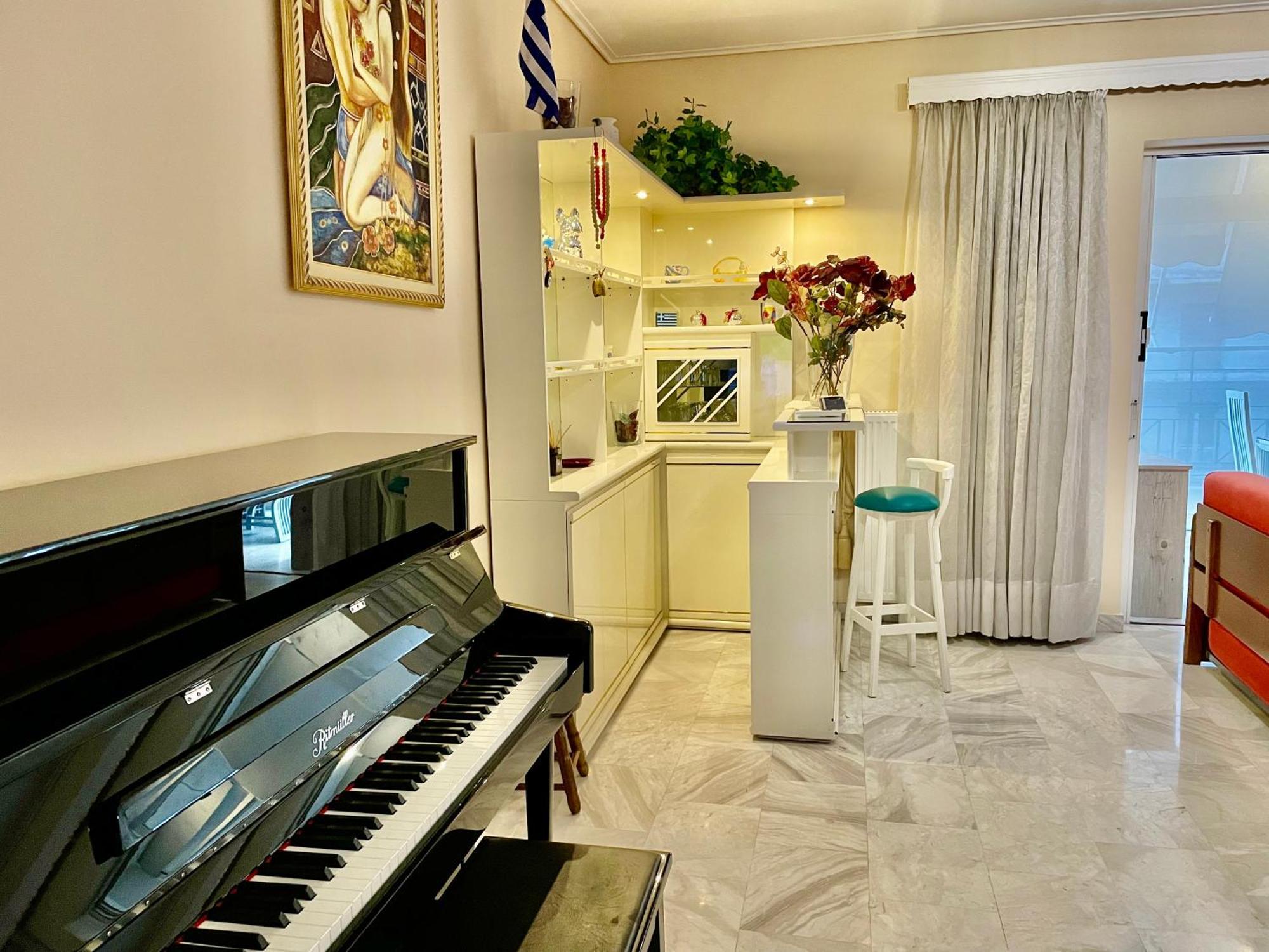 Flisvos Elite Seafront Luxury Apartment Афины Экстерьер фото